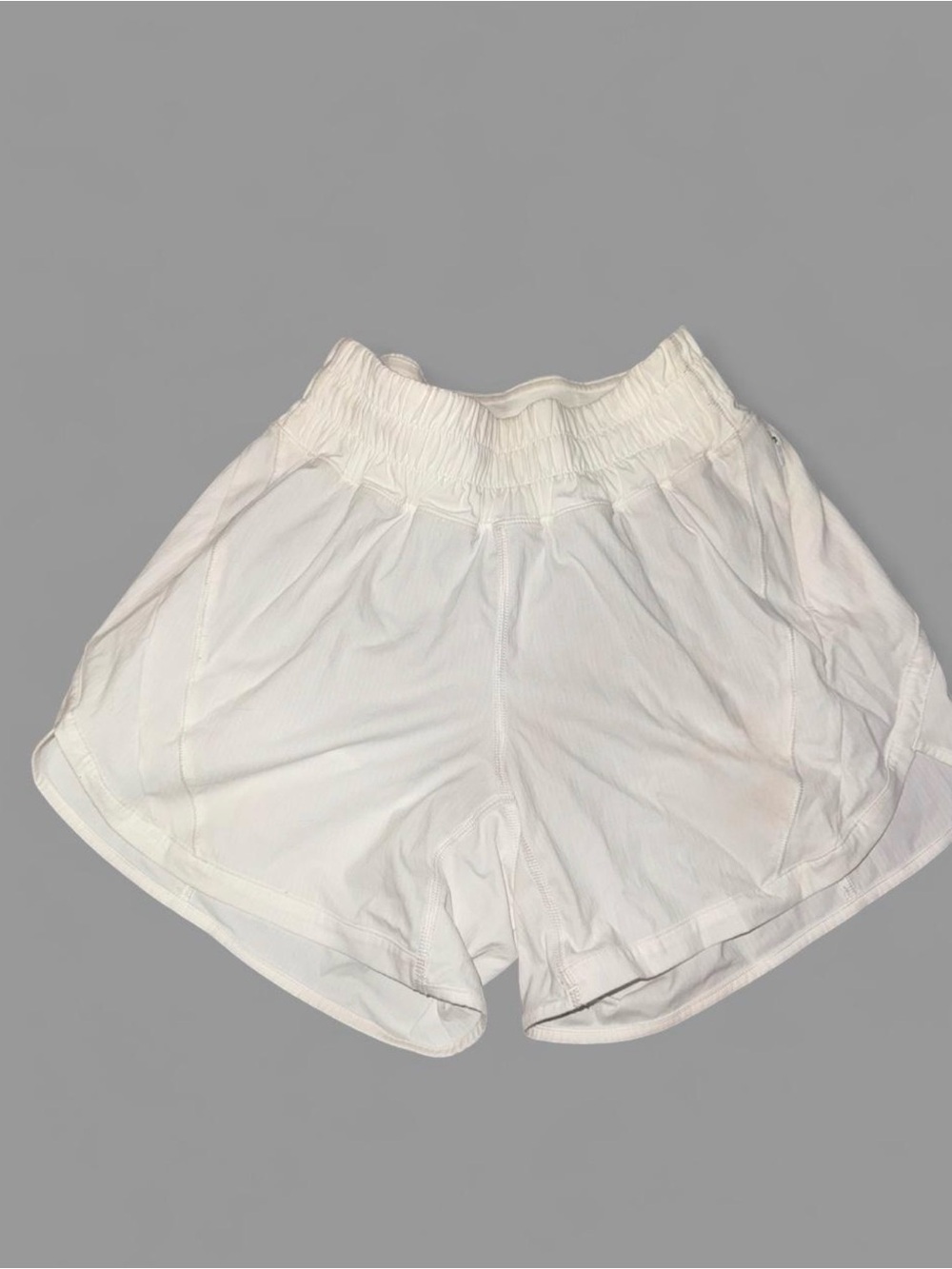 Lululemon LWhite Women's Elastic Waist Athletic Shorts
